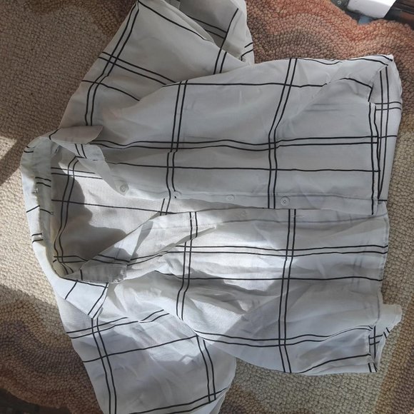 Cropped button down top - Picture 3 of 3